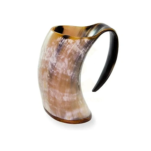 Horn Mugs for ale and mead at reenactments and themed bars – design 4