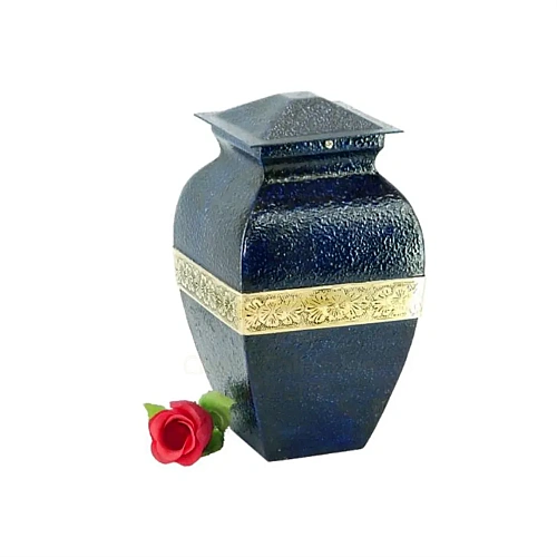 Iron Urn for long-lasting indoor memorials and columbarium niches – design 3